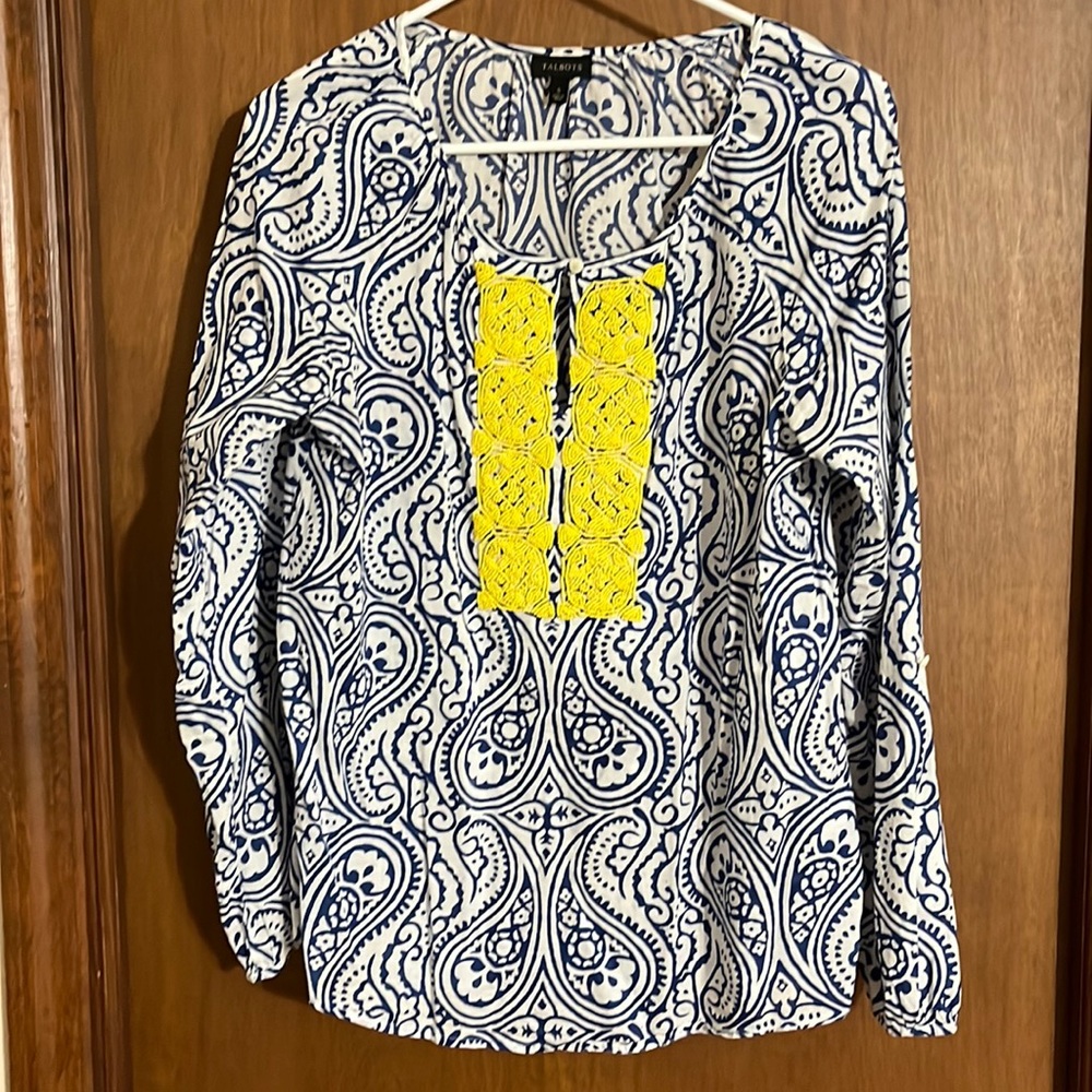 Talbots top size small